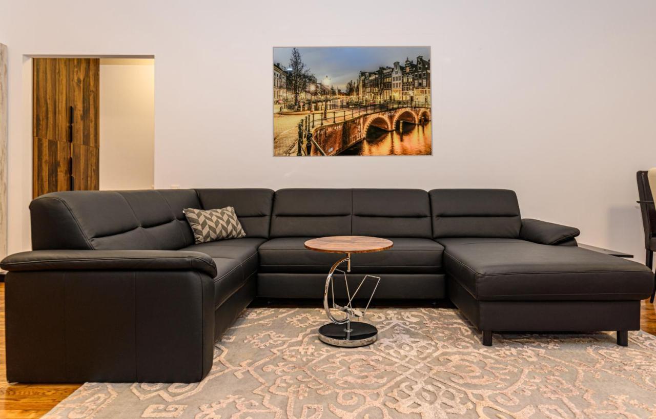 Feel Like Home In Tampa Gardens Brasov Exterior photo
